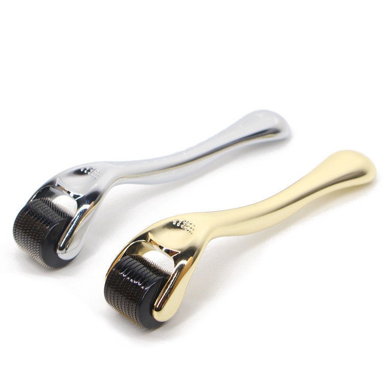 Exclusive 540 Microneedle Roller With Gold And Silver Handle — Golden — Size 0.25mm — Back View