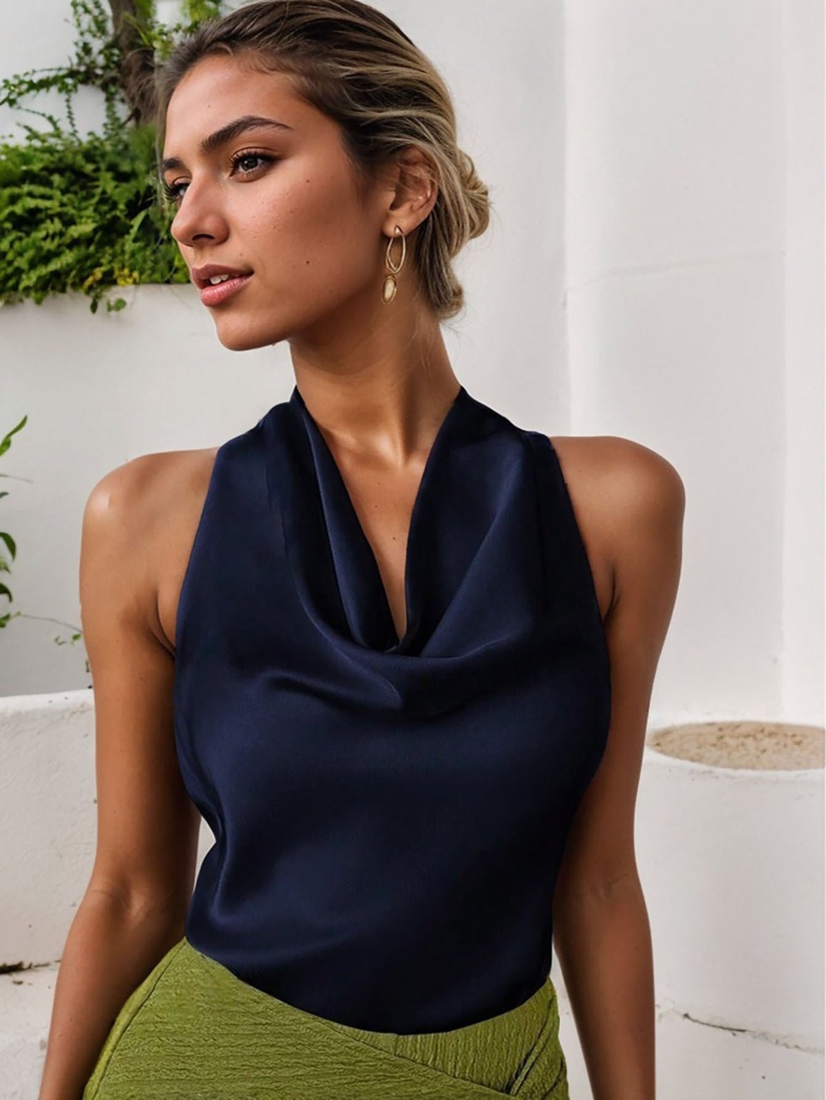 Exclusive Women's Halter Neck Backless Sleeveless Vest Top ? Solid Colour Swing Collar Shirt ? Black ? Size S ? Alternate View 9