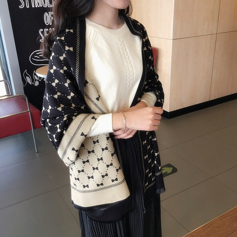 Exclusive Reversible Bow Scarf - Trendy Style — Black Rice Yellow — Size 190x65cm — Alternate View 15
