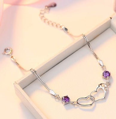 Exclusive Amethyst silver bracelet — Purple — Detail View