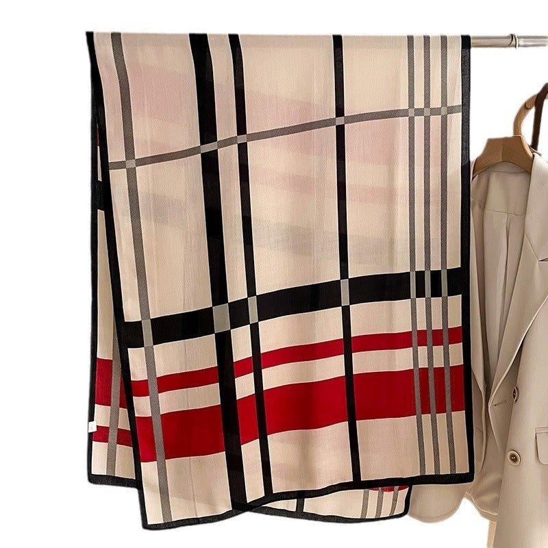 Exclusive Autumn And Winter Scarf — Beige — Size 66x178cm — Detail View