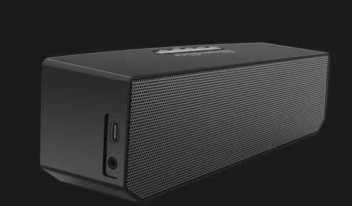 Exclusive Bs-6 cloud smart speaker — Blakc — Detail View
