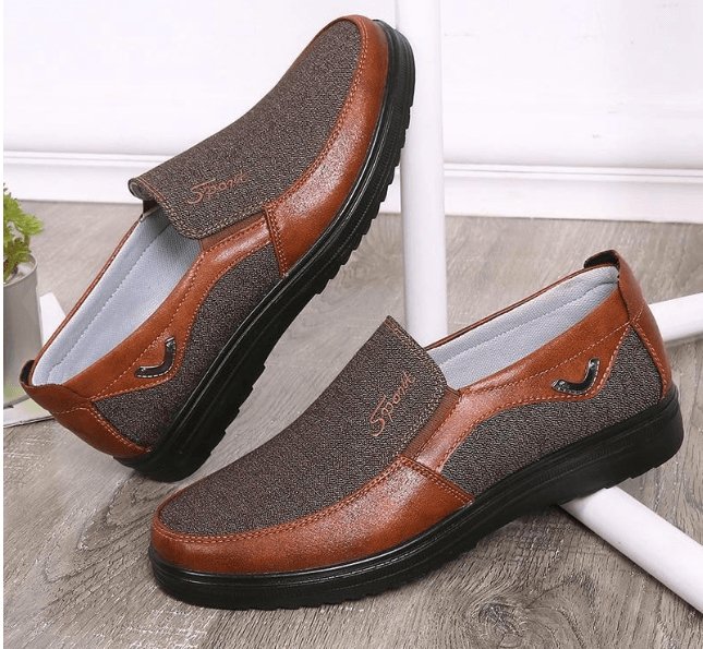 Exclusive Men's Business Casual Soft-Sole Shoes — A Gray — Size 38 — Front View