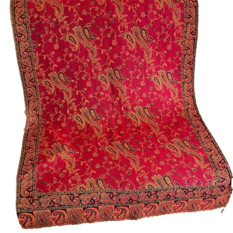 Exclusive Women's Printed Warm Scarf — No 12 Color — Size 70x180 — Detail View