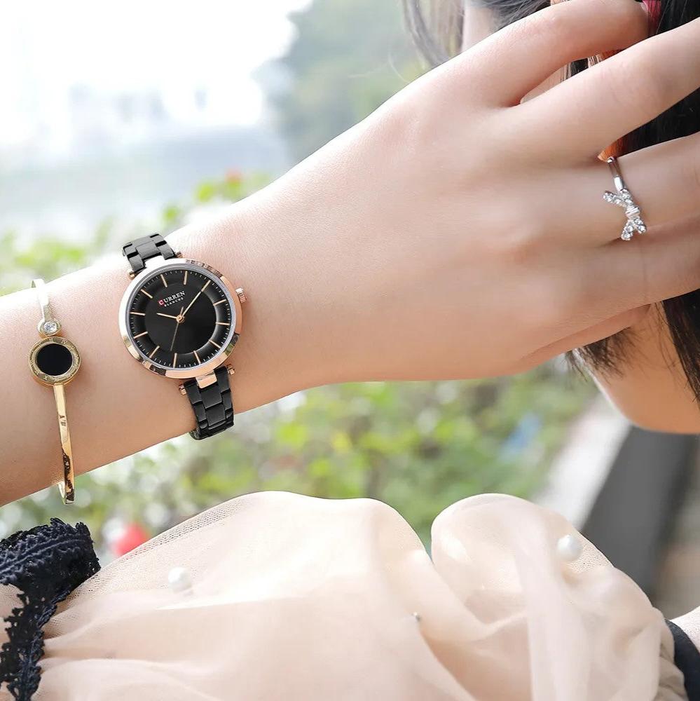 Exclusive Casual Fashion Women's Quartz Watch — Rose Shell Black — Side View