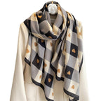 Exclusive Chessboard Plaid Scarf — YM220 1 — Size 180x90cm — Detail View