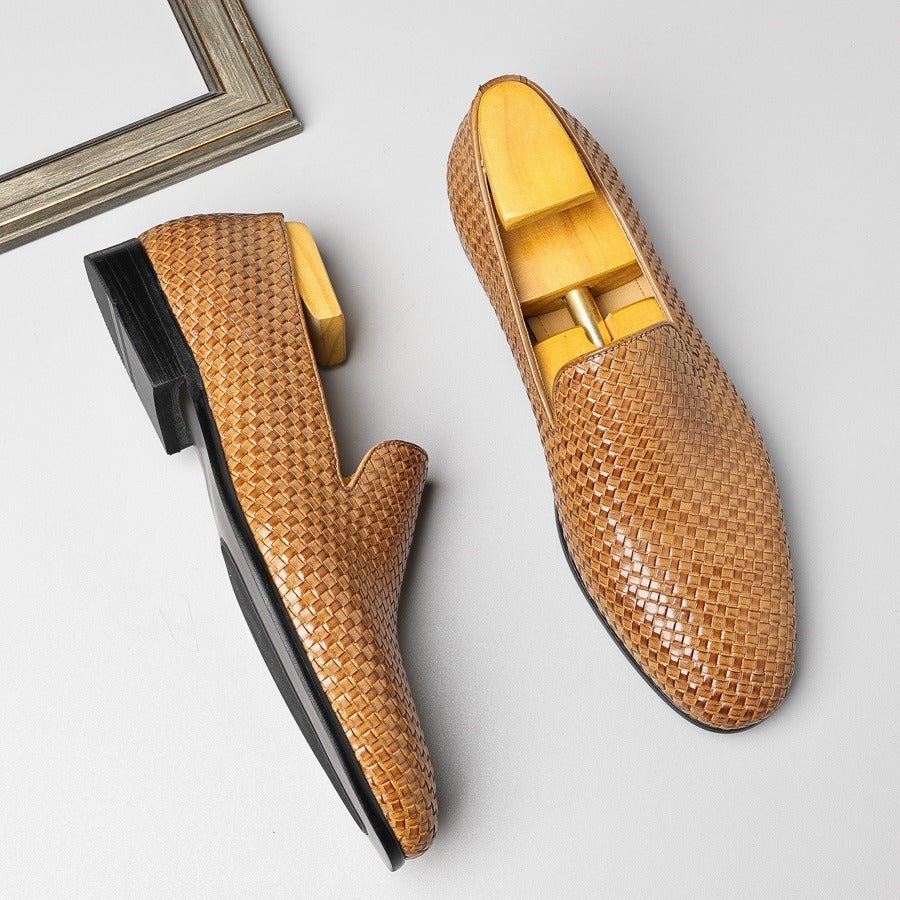 Exclusive Business Men's Shoes — Black — Size 38 — Top View