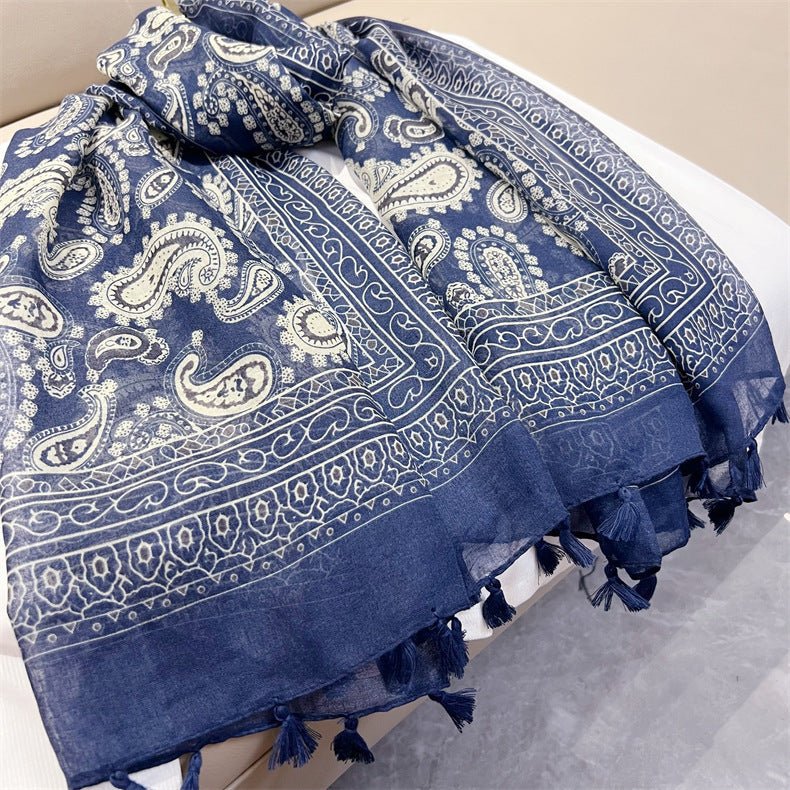 Exclusive Ethnic Style Paisley Cashew Print Scarf — Paisley Cashew Nuts — Lifestyle View