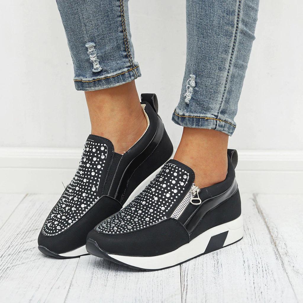 Exclusive Female Knitted Vulcanized Shoes — Black — Size 35 — Detail View