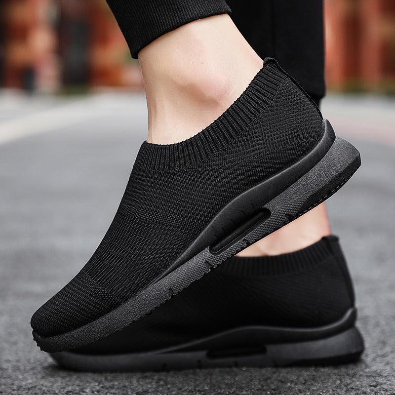 Exclusive Flying Knit Sneakers Men | Lightweight Running Shoes — Black — Size 39 — Front View