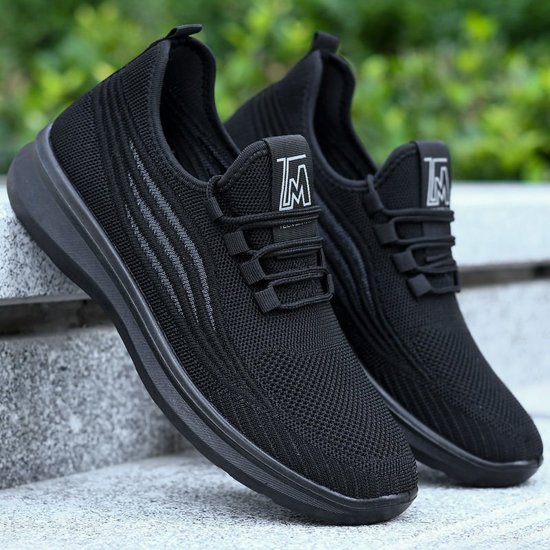 Exclusive Antiskid Breathable Sports Shoes | Comfort & Performance — Black — Size 39 — Front View