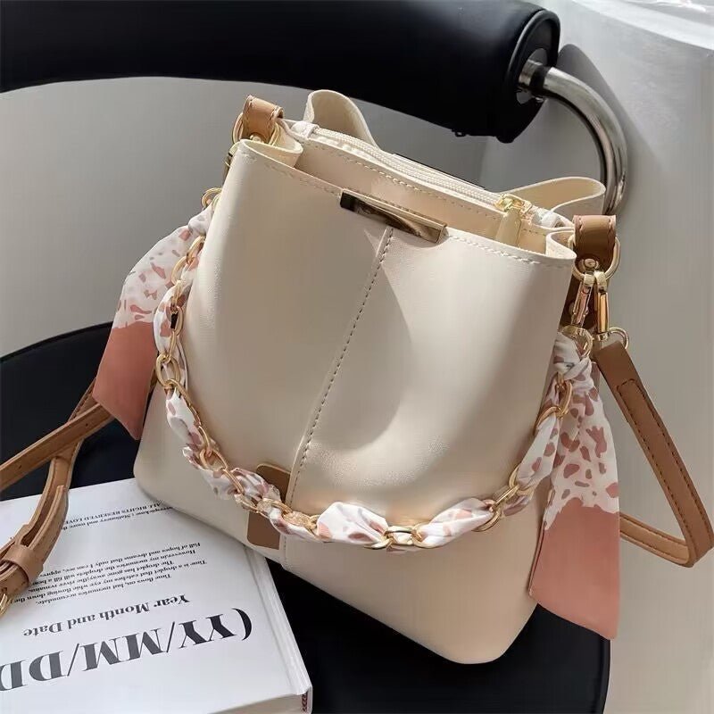 Exclusive New Autumn And Winter Women's Crossbody Fashion Bag — White — Back View