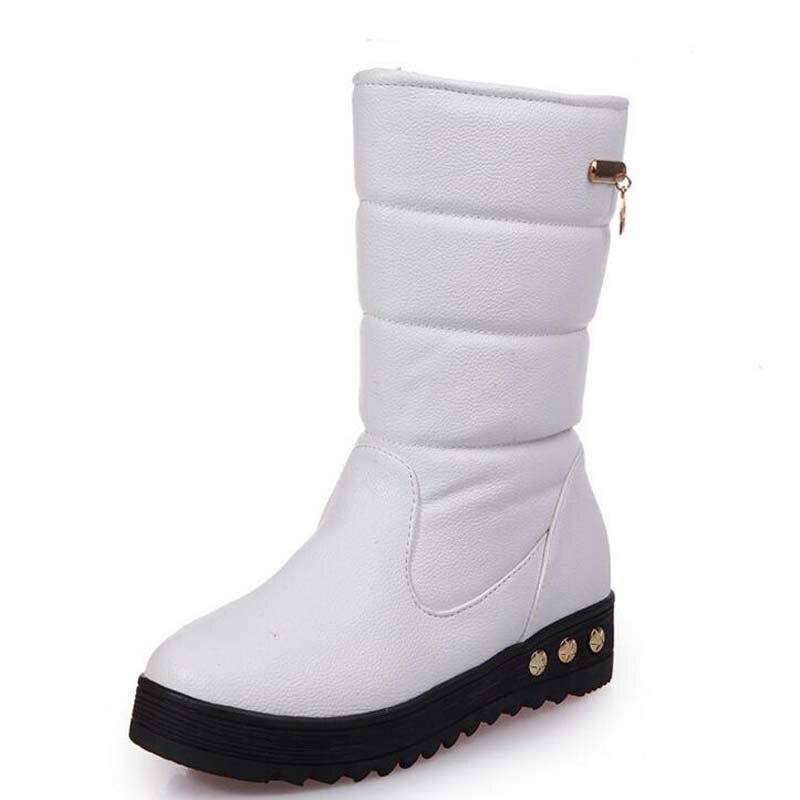 Exclusive Plush Padded Snow Boots — Black — Size 36 — Front View