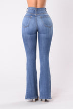Exclusive Popular Slim Fit High Waist Denim Bell-bottom — Light Blue — Size S — Detail View