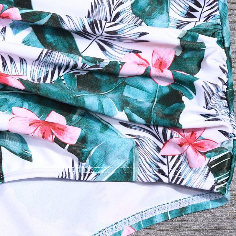 Exclusive Ruffled swimwear — Black — Size L — Alternate View 8
