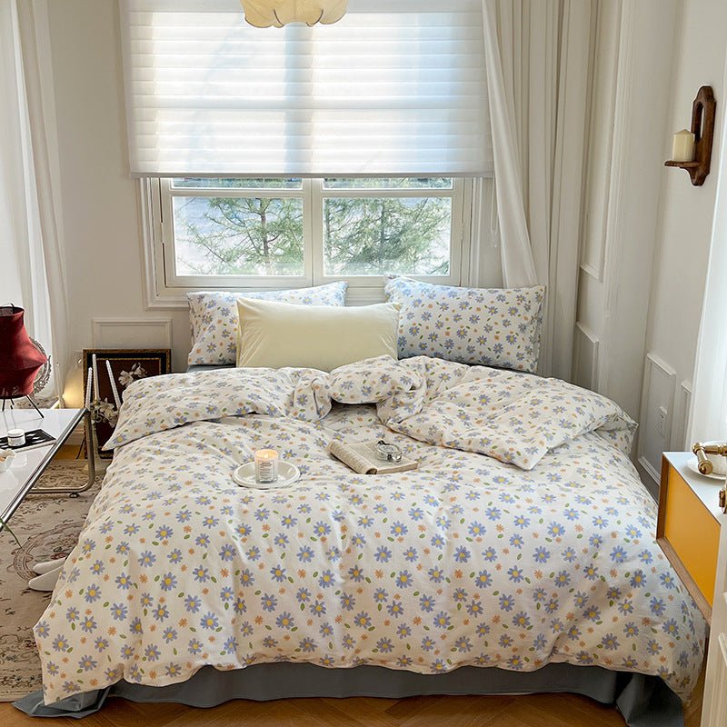 Exclusive Three Or Four Piece Set Of Small Floral Bed — 1 Style — Size 1.2m flat sheet — Alternate View 9