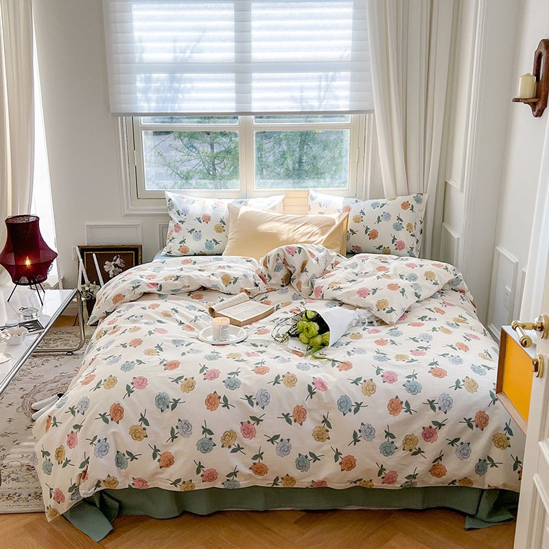 Exclusive Three Or Four Piece Set Of Small Floral Bed — 1 Style — Size 1.2m flat sheet — Alternate View 10