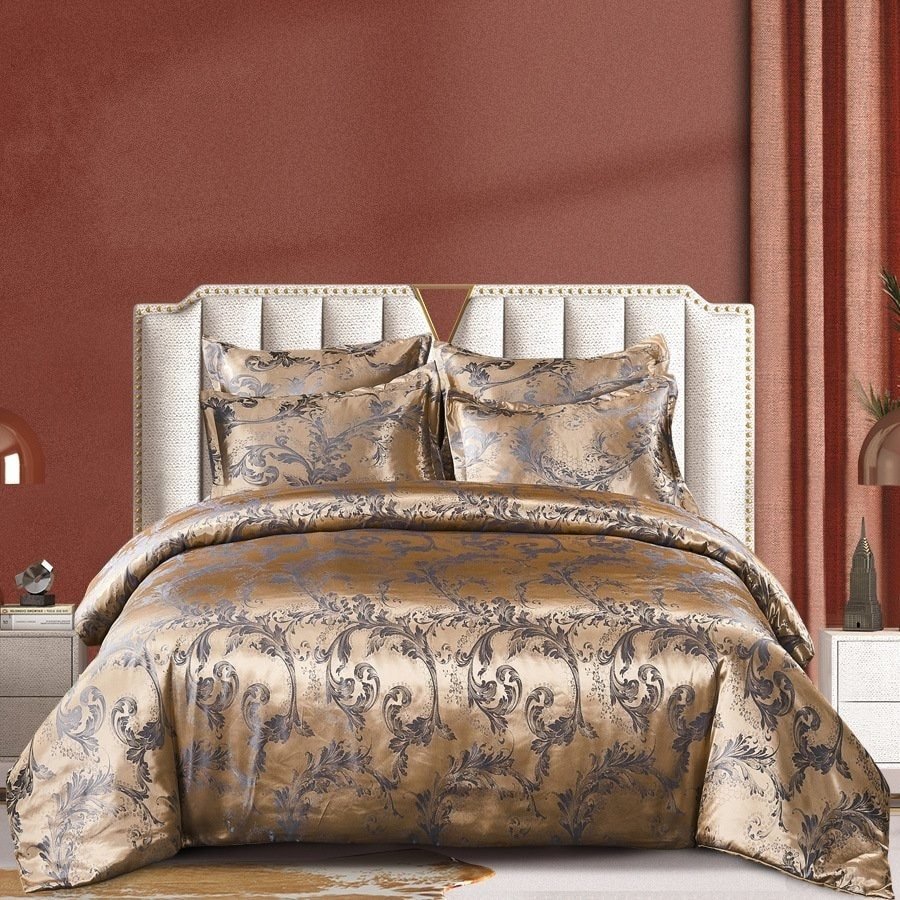 Exclusive Three-piece bedding set — Pink — Size 260X230B — Front View