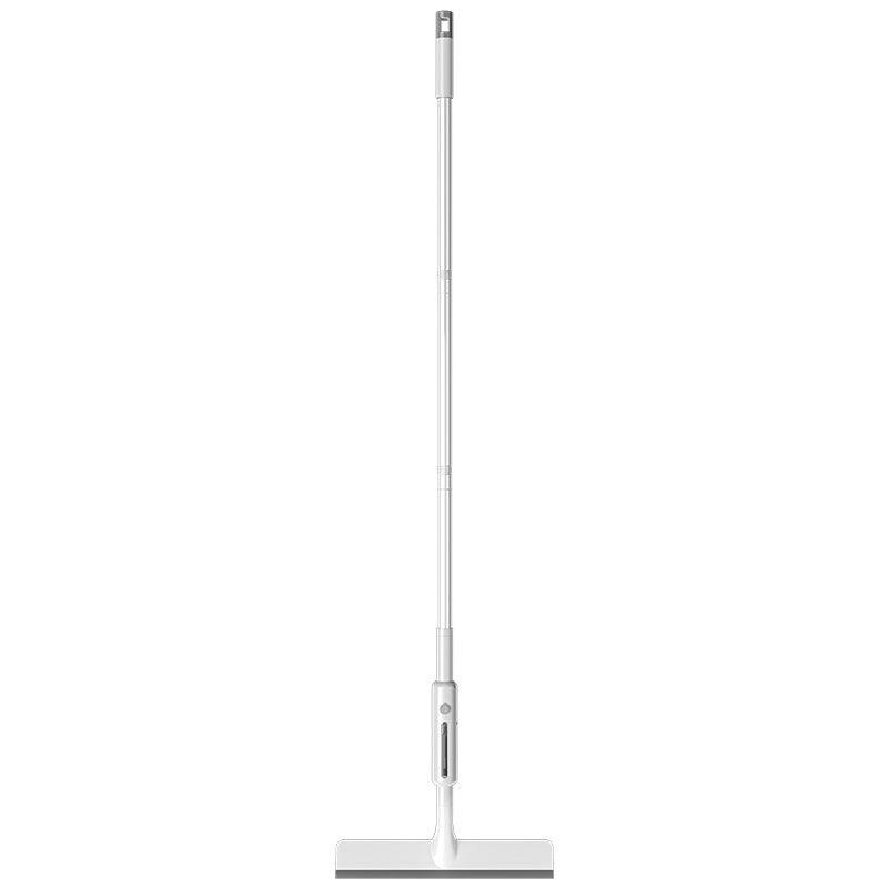 Exclusive Water Spray Glass Wiper Blade Cleaning — Upgraded Water Spray — Detail View