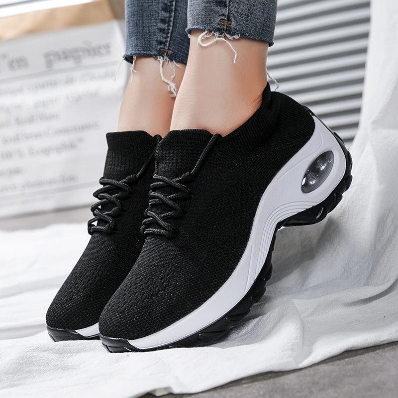 Exclusive Women flying knit socks shoes — Black and white — Size 35 — Top View